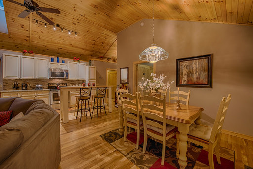 Dining area in Mountain Creek Cabin in Maggie Valley, NC